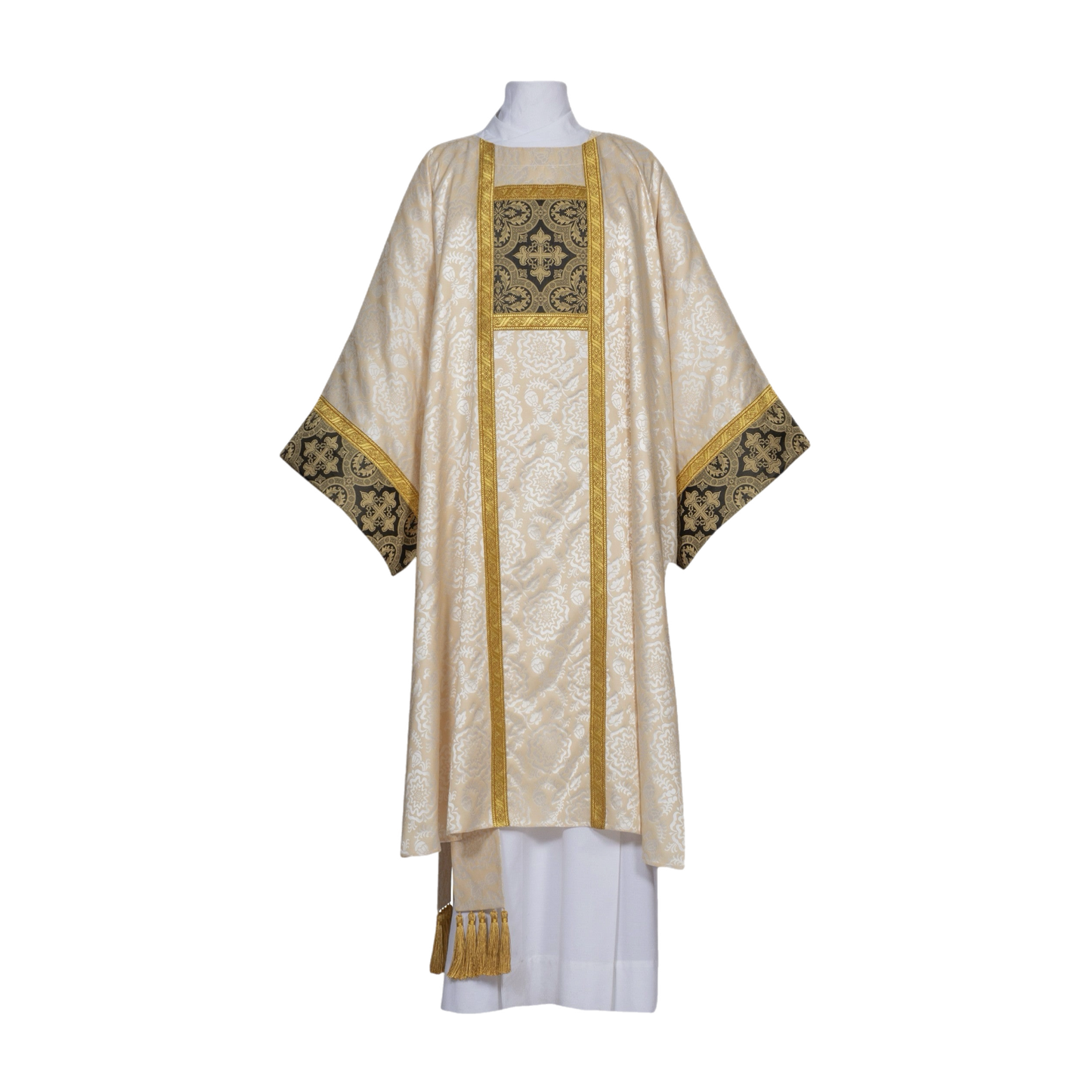 Dalmatic | Corbin | 915 Series