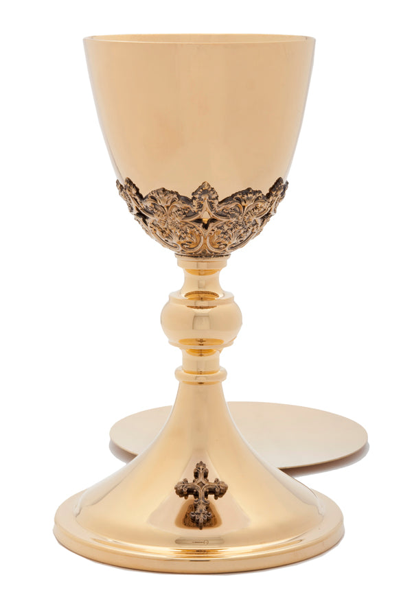 A 2004G CHALICE and SCALE PATEN